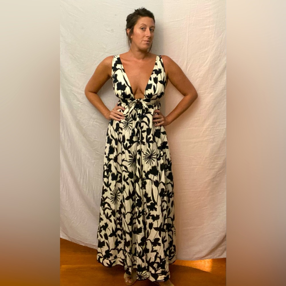 Aakaa medium print maxi dress deep V neck
